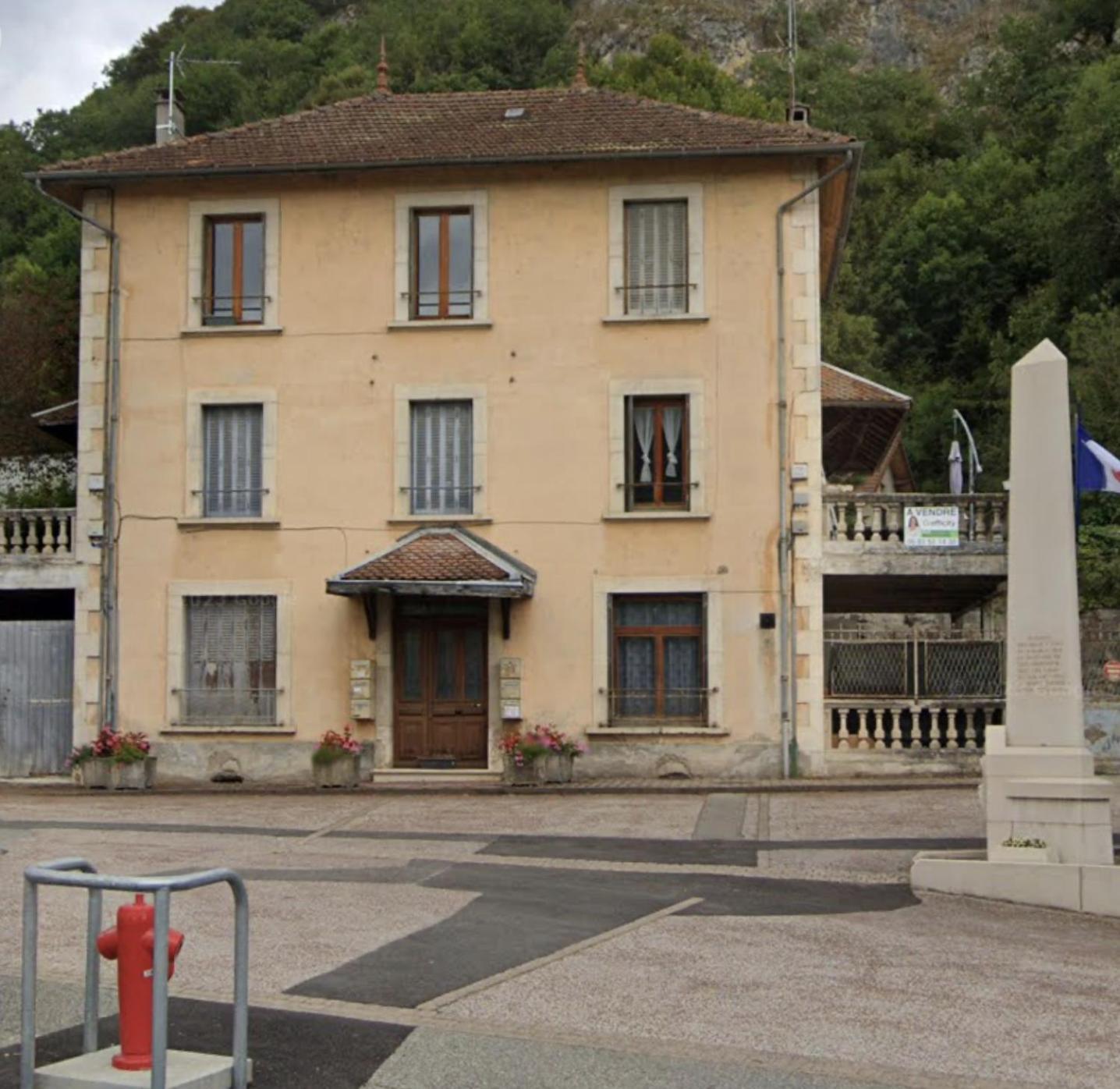 Apartment La Viarhona A Bregnier-Cordon Bagian luar foto
